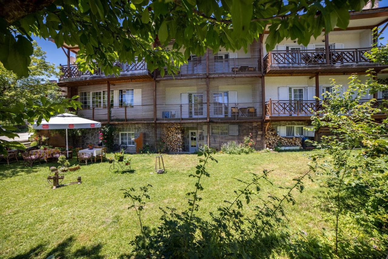 Ξενοδοχειο Παπαναγιωτου Hotel Neraidochori Ngoại thất bức ảnh