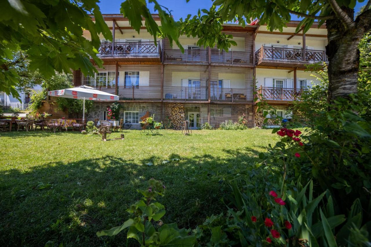 Ξενοδοχειο Παπαναγιωτου Hotel Neraidochori Ngoại thất bức ảnh